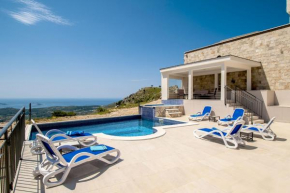 Luxury Villa Leni with private pool and Jet pool near Dubrovnik